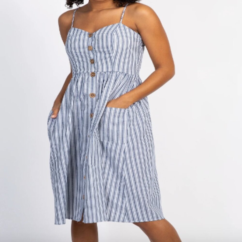 Davi & Dani New Size M Women Blue Stripes Smocked Back Button Cami Dress Pockets